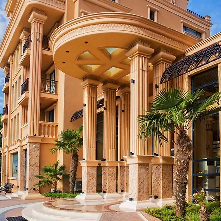 под наем с208 в афродита гарденс